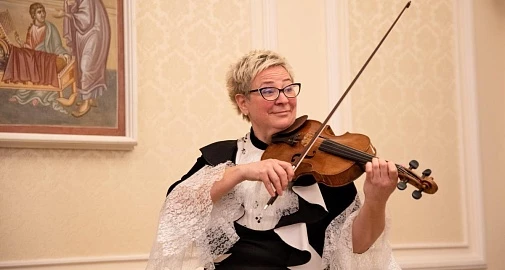 Концертная семейная программа выходного дня «Весёлые уроки музыки с Виолеттой Модестовной»